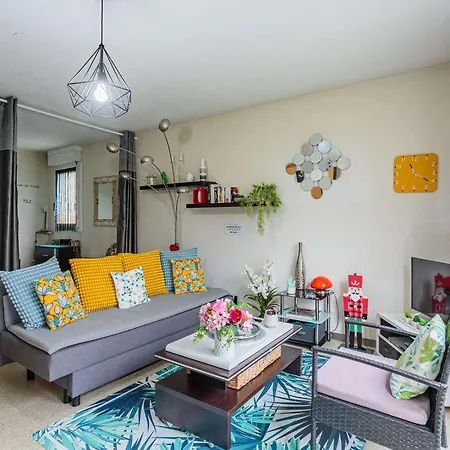 Bel Moderne, 1 Chambre, Balcon, Ascenseur, Parking, Proche Commerces, 10 Min Plages - Fr-1-3-521 *